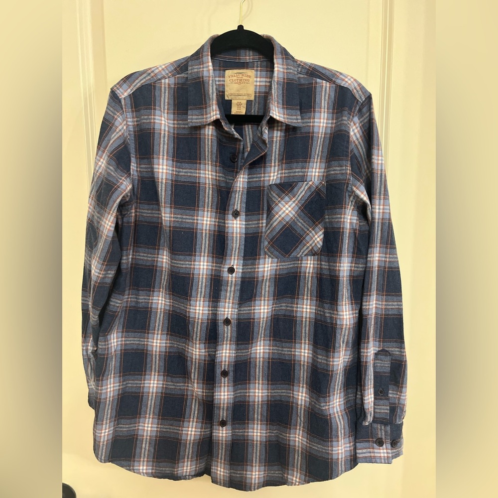 Men’s plaid button down
